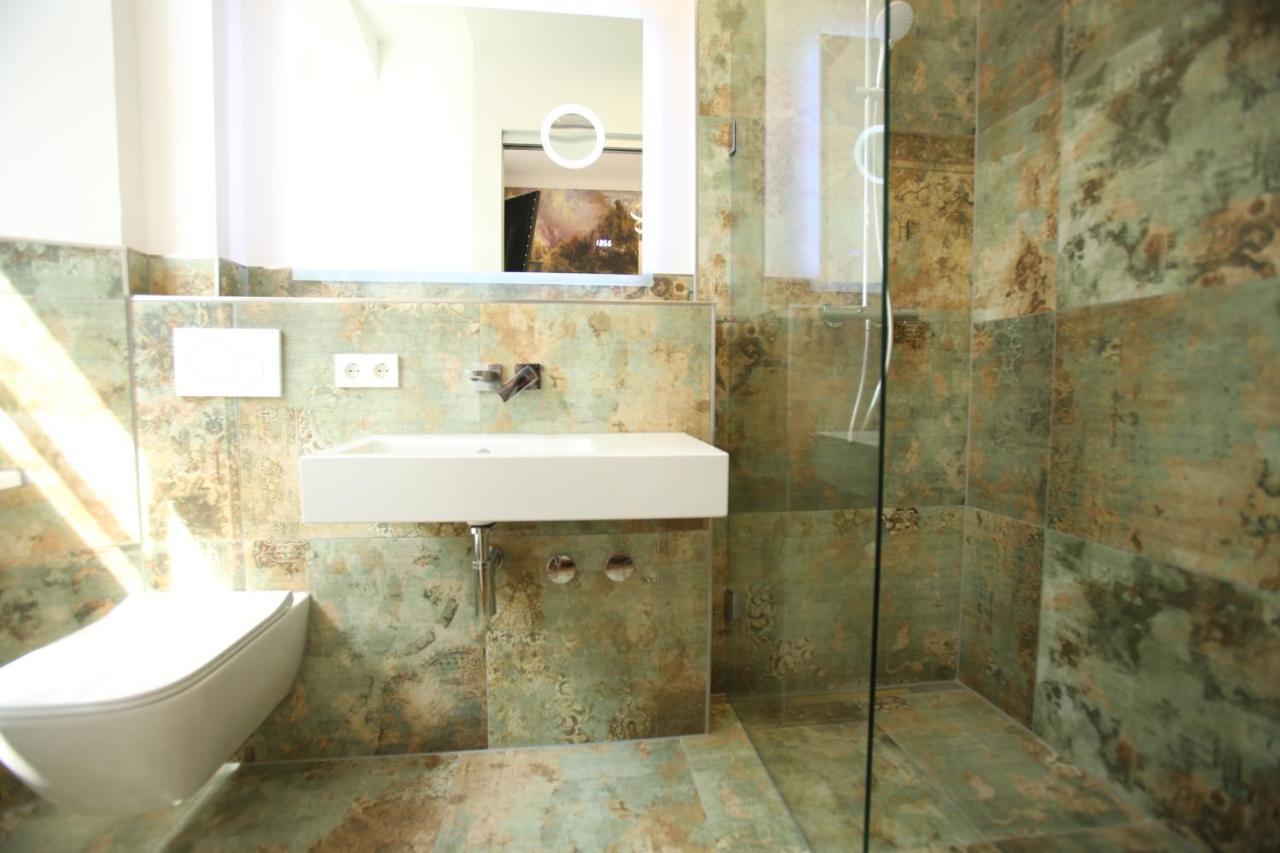 Weisses Ross Designhotel Кирххаймболанден Екстериор снимка