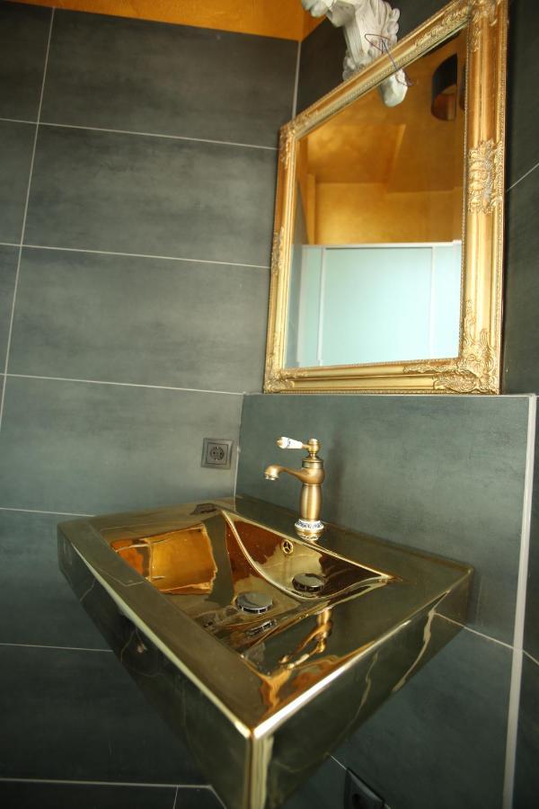 Weisses Ross Designhotel Кирххаймболанден Екстериор снимка