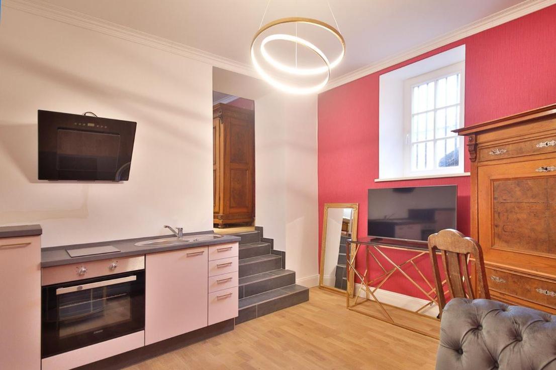 Weisses Ross Designhotel Кирххаймболанден Екстериор снимка